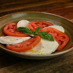 Caprese Salad.jpg
