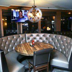 Round Booth.jpg